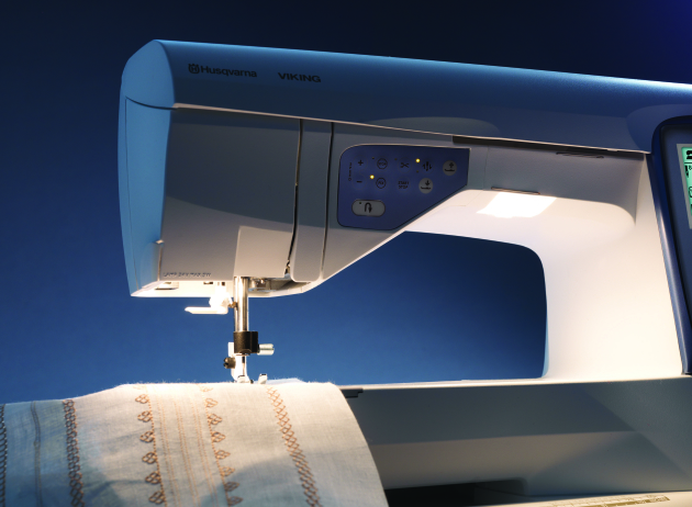 HUSQVARNA SAPPHIRE 835 HUSQVARNA SAPPHIRE 835  фото №4