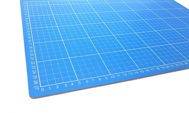 Коврик для раскройных ножей, двухсторонний, двухцветный (30x45см)  DW-12123 (AC) фото №4