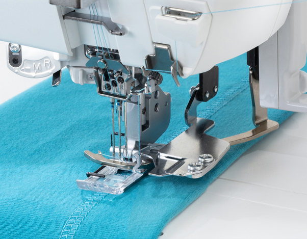 JANOME COVER PRO 3000 P COVERPRO 3000 PROFESSIONAL фото №8