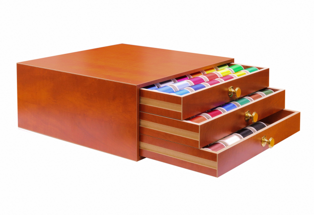 Набір вишивальних ниток Madeira Rayon (1000 m) в скриньці 8120 H фото №1