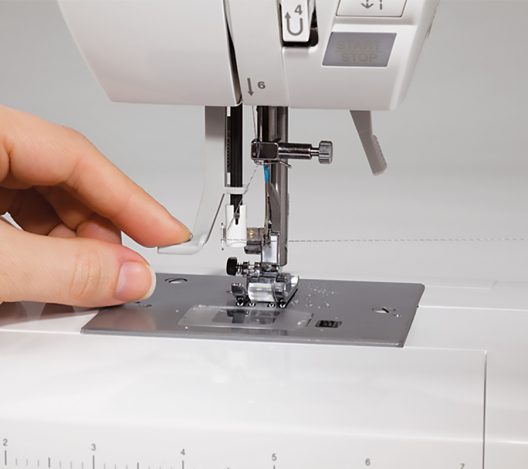 SINGER QUANTUM STYLIST 9960 9960 фото №4