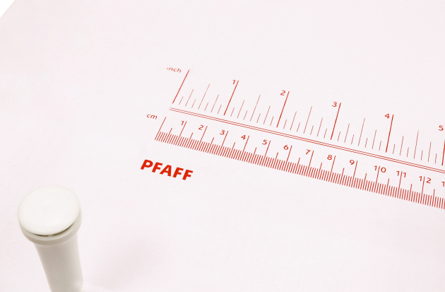 Удлинительный прозрачный стол на ножках с разметкой 820887096 фото №2