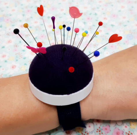 Голківниця на руку на липучці (фіолетова) 611340 фото №3