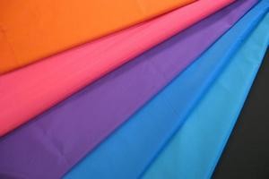 багатофункціональний поліестер